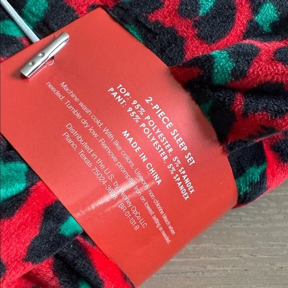 Sleep Chic Red and Green Leopard Print Pajama Set - Picture 5 of 6